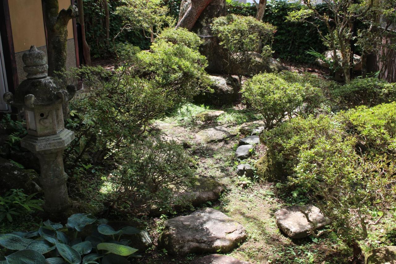 Hostel Murasaki Ryokan Takayama  Exteriör bild