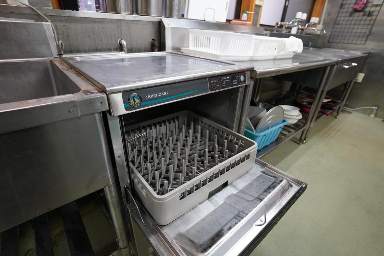 Hostel Murasaki Ryokan Takayama  Exteriör bild