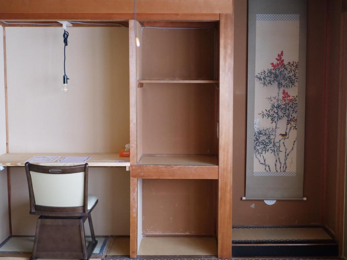 Hostel Murasaki Ryokan Takayama  Exteriör bild