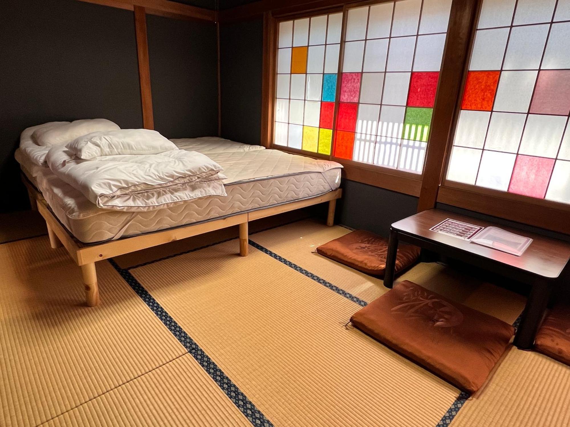 Hostel Murasaki Ryokan Takayama  Exteriör bild